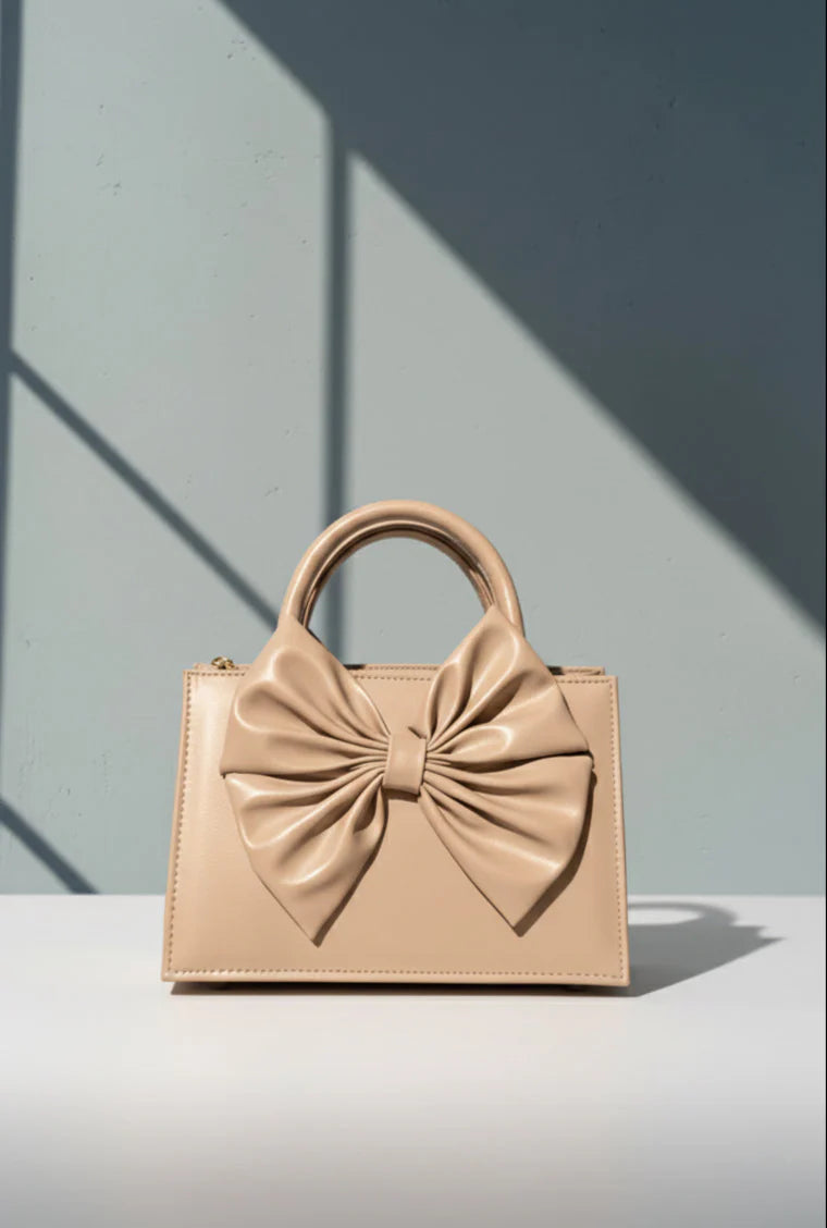 GLOSS BOW HANDBAG - BEIGE