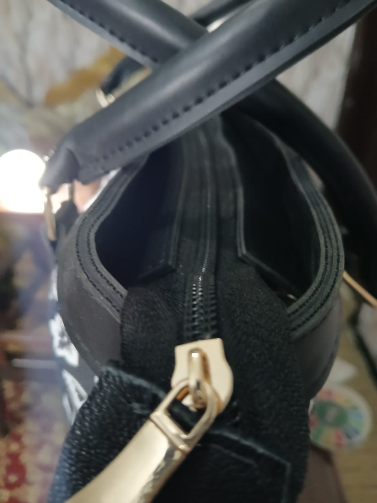 BLACK FLORAL - STRAP CANVAS BAG