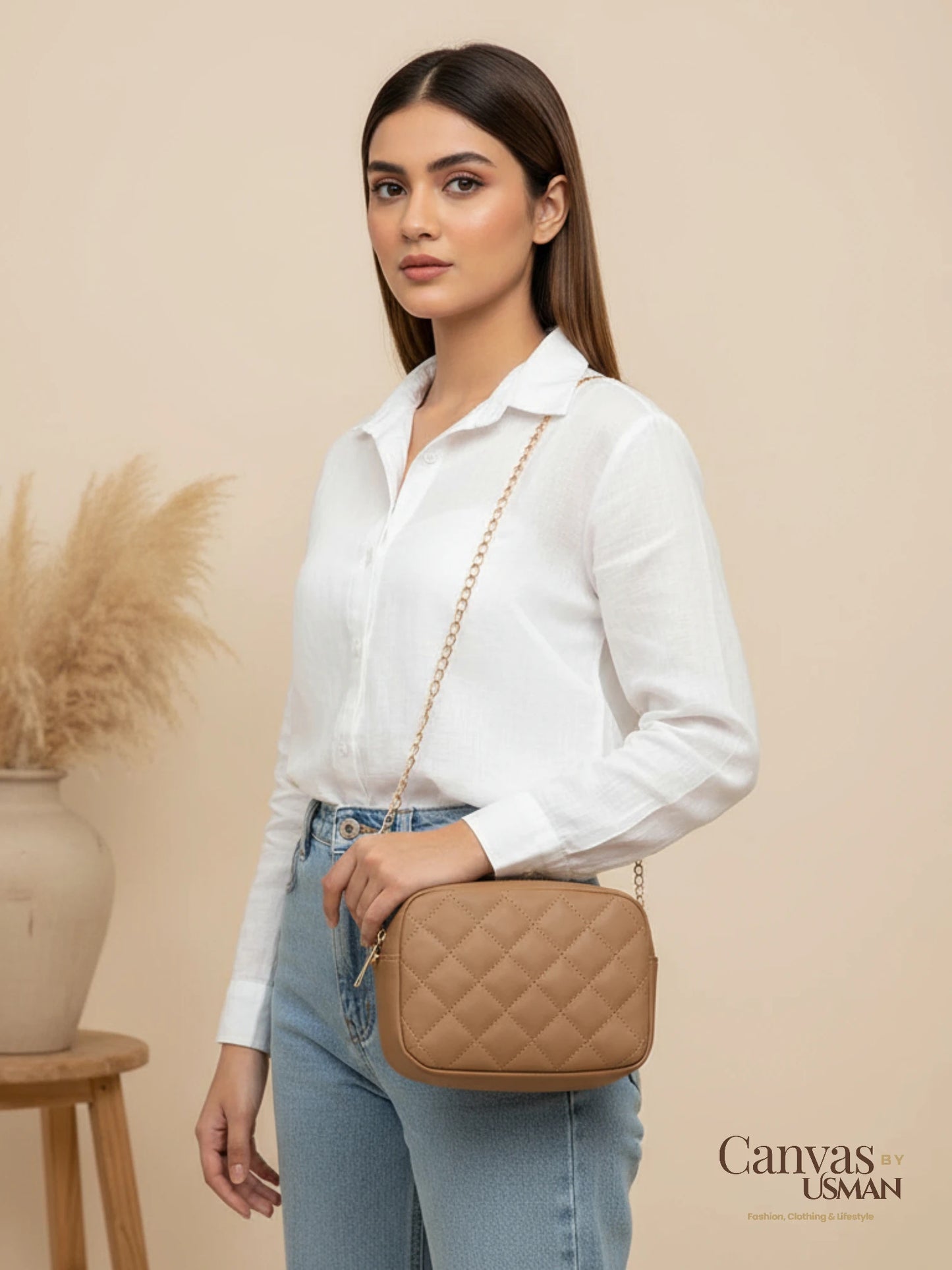 URBAN CHIC CROSSBODY - BROWN