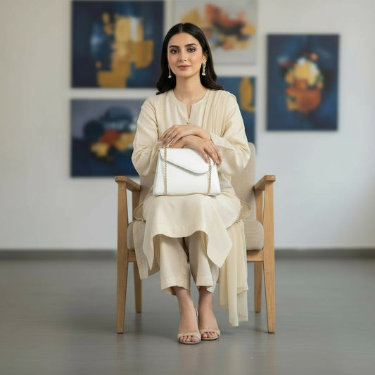 ROYAL BOX - WHITE HANDBAG