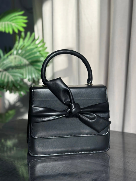ELLEKNOT - BLACK HANDBAG