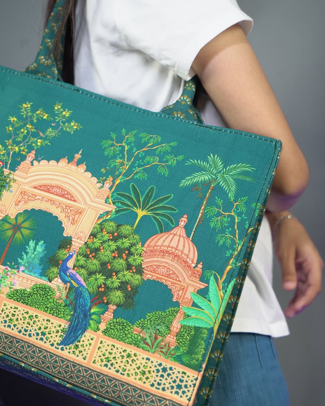 PEACOCK - CANVAS BAG