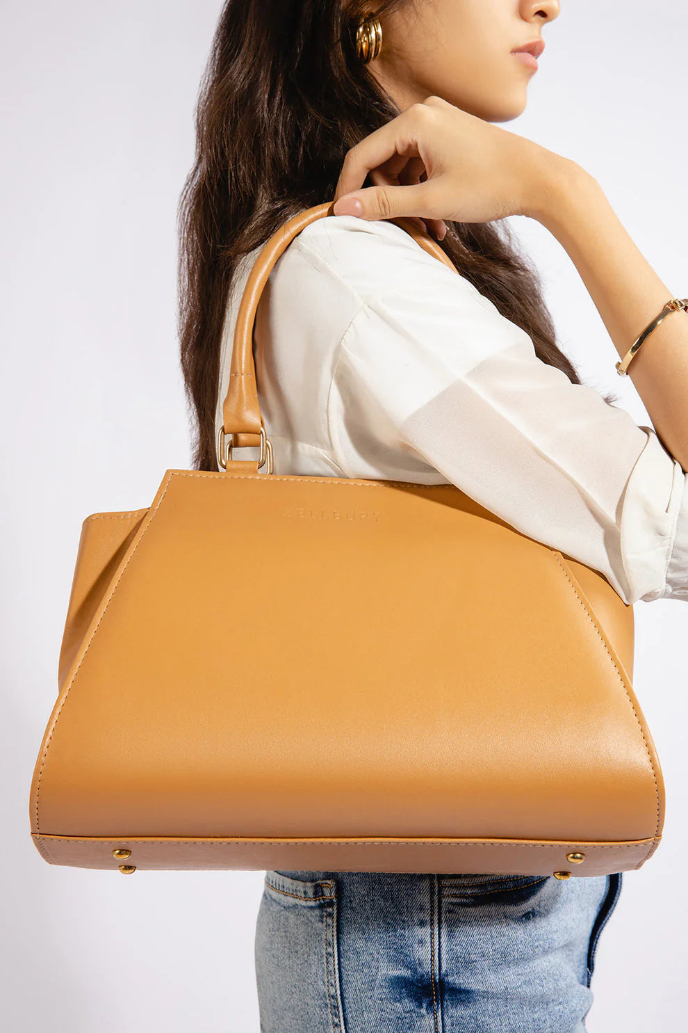 CURVE SHOULDER BAG - BROWN