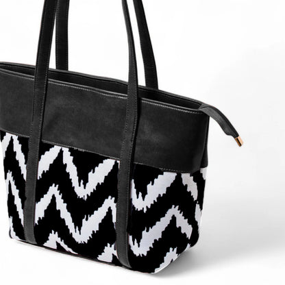 ZIG ZAG LEATHER TOTE - BLACK